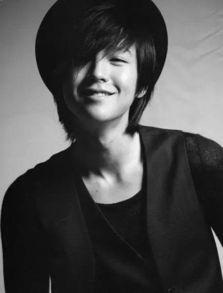 富态吃瓜,揭秘娱乐圈的奢华生活与八卦风云