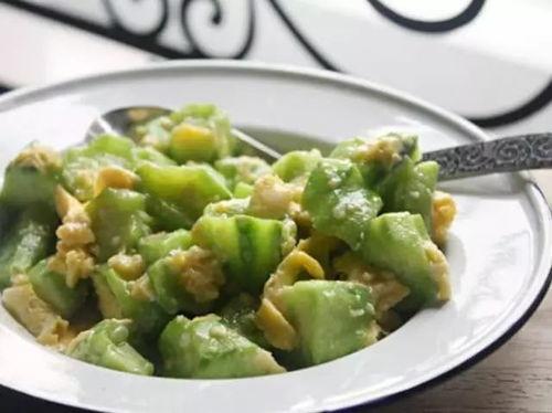 云南吃瓜吃虫,挑战味蕾极限，吃瓜吃虫的神秘之旅