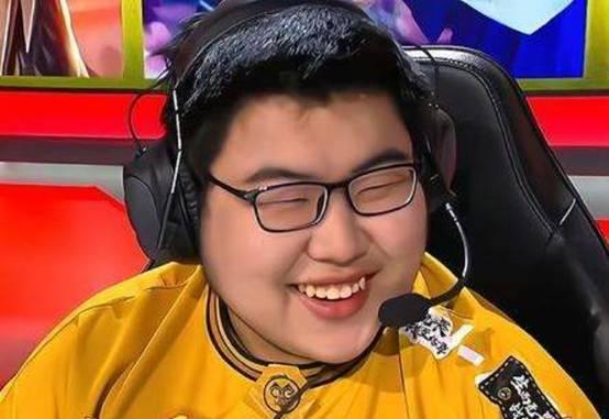 kpl小胖吃瓜,揭秘电竞圈那些不为人知的幕后故事