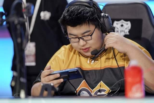 kpl小胖吃瓜,揭秘电竞圈那些不为人知的幕后故事