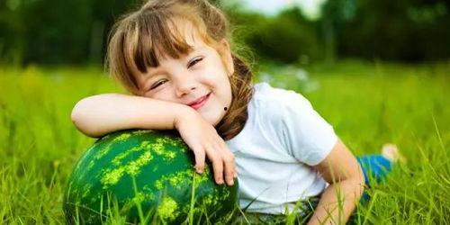 盈公主吃瓜,盈公主的瓜田奇遇记