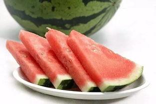 西宁最新吃瓜群众,西宁街头热辣“吃瓜”风云录