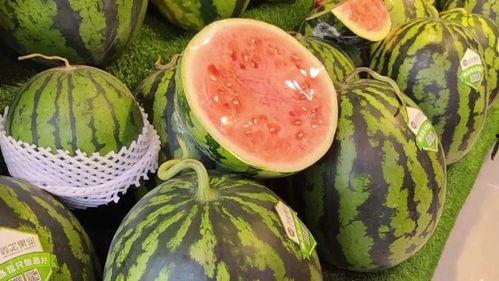 被吃瓜的男人,揭秘背后的故事