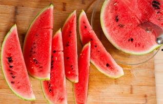 生蓝瓜可吃吗怎么吃,生蓝瓜的食用方法与安全性解析