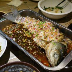 吃鱼吃瓜吃饭图片,饭桌上的美味交响曲