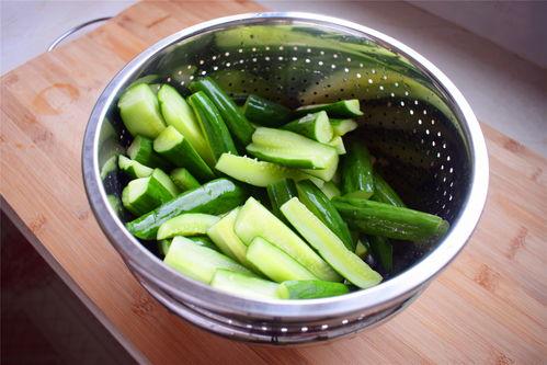 带你吃瓜开胃,揭秘娱乐圈那些鲜为人知的幕后故事