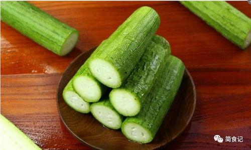 高三减压吃瓜,吃瓜解压，轻松迎考