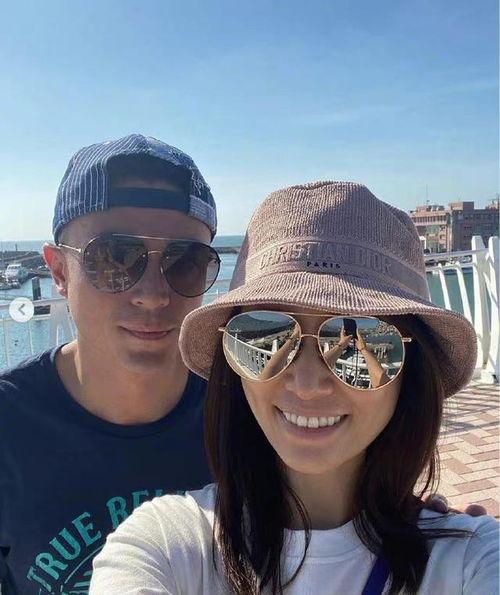 情侣吃瓜穿搭,穿搭风格大揭秘！