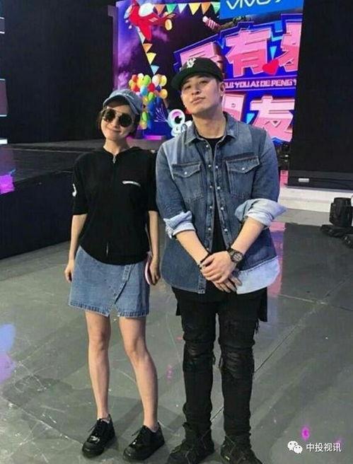 情侣吃瓜穿搭,穿搭风格大揭秘！